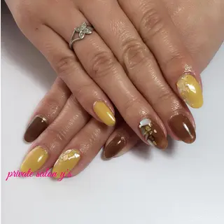 ネイル y' sのネイルデザイン