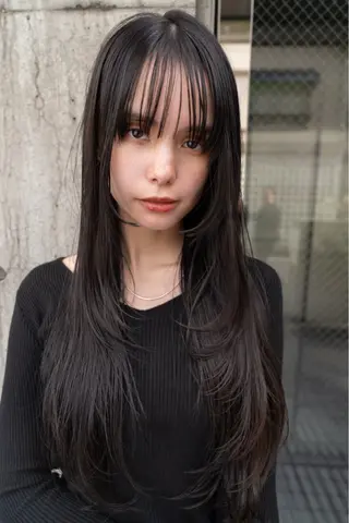 ロング ルカ/ ニュアンスヘアのヘアスタイル