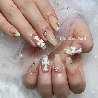 ネイル Pio Mielのネイルデザイン