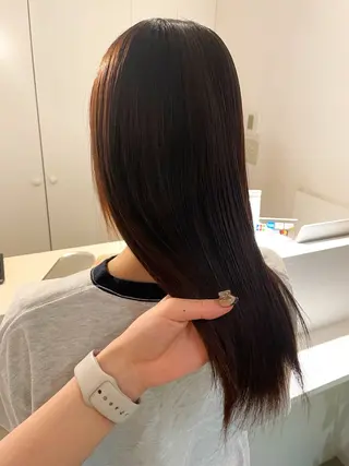 セミロング DeuxAge所属・高田 奈於のマツエク・マツパデザイン