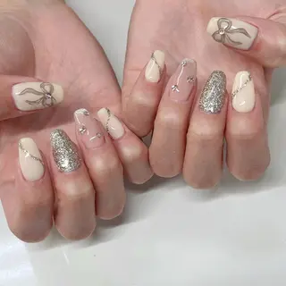 ネイル ネイルサロンアジアン池袋店所属・林 夏萌のネイルデザイン