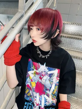 ショート カラー ハイトーン/ウルフ /小澤凌祐🦕のヘアスタイル