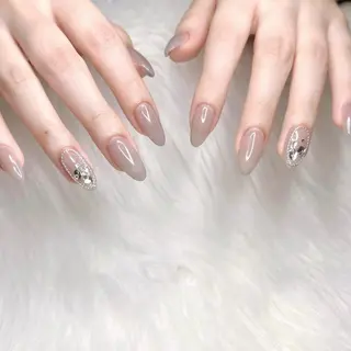 ネイル Salon Mori所属・☺︎ amiのネイルデザイン