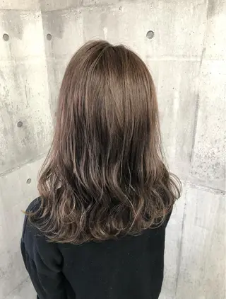 セミロング カラー ショート、韓国メンズ ヘアのかつらぎのヘアスタイル
