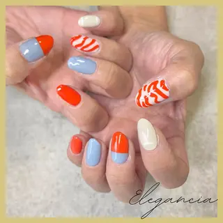 カラー ネイル Elegancia. Hiromiのネイルデザイン