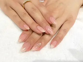 ネイル Re Pearl～コーディネートサロン～ 市駅前店所属・NARUMI HYODOのネイルデザイン