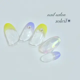 ネイル 粟津 美紀のネイルデザイン