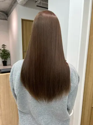 ロング lar 立川南口所属・砂岡 里奈のヘアスタイル