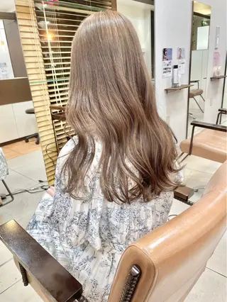 ロング 宝塚南口徒歩2分 ルイスのヘアスタイル