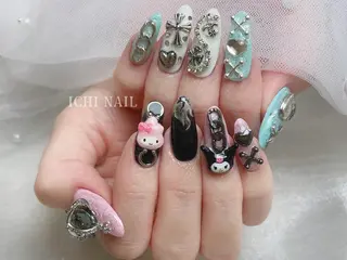 ネイル 🍪 YOSHI🧋のネイルデザイン