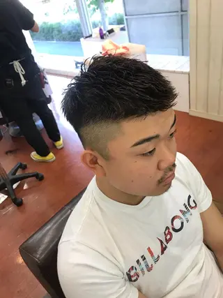 メンズ ヨシダ トオルのヘアスタイル