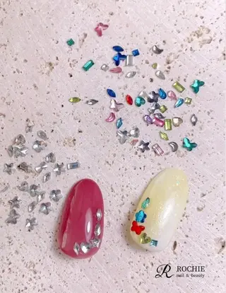 ネイル ROCHIE所属・ROCHIE ロキエ(まなみ)のネイルデザイン