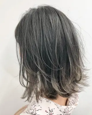 ミディアム 🦄コグレケンタピ ンクカラー🎨パーマのヘアスタイル