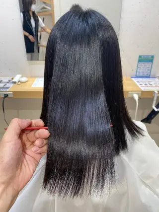 高難易度縮毛矯正　春日井　Soea(ソイア)所属・多久間 喬介のヘアスタイル