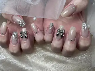ネイル ToliyDeliy Nail Salonのネイルデザイン