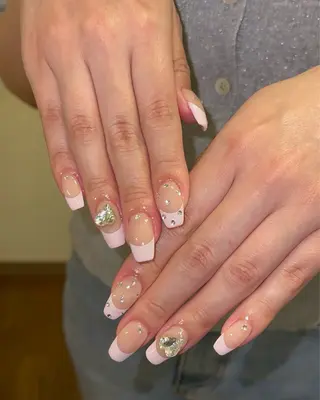 ネイル Nes.Nail所属・Miyagi Asamiのネイルデザイン