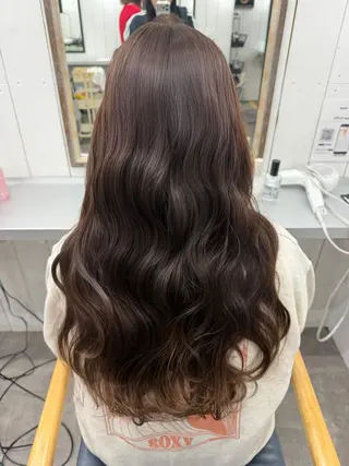 ロング VENICE MIKIのヘアスタイル