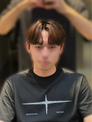 ショート パーマ メンズ YUKI🇰🇷 カルマ／ダウンパーマのヘアスタイル