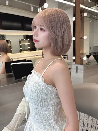 カラー ショート Lond Roleのヘアスタイル