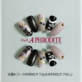 ネイル Nail  Aphroditeのネイルデザイン