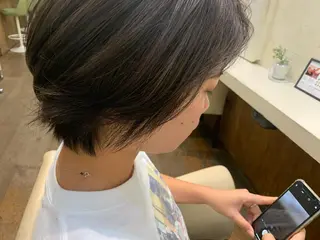 ショート カラー HairMake bo:rl所属・武島 美優のヘアスタイル