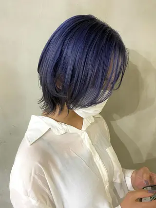 ミディアム カラー kai .のヘアスタイル