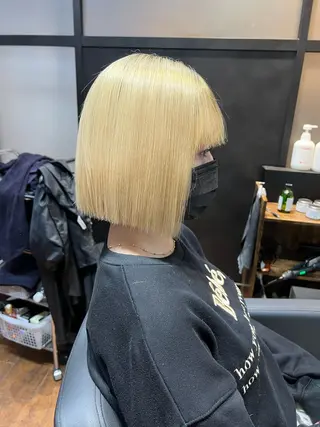 ショート newi TATSUのヘアスタイル