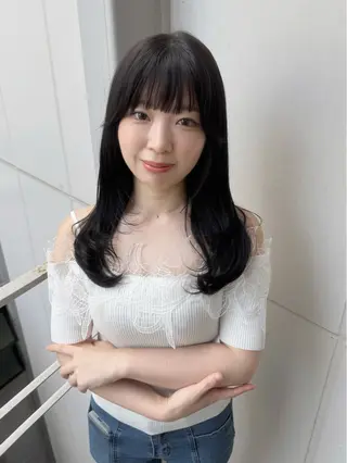 セミロング haruna🐈🎀 / Lita 4Fのヘアスタイル