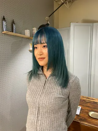 セミロング カラー 🤩噂のMr.髪ポジ ティブ®️yu🤩のヘアスタイル