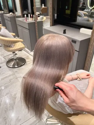 カラー 🥇KEN /レイヤー/艶カラーのヘアスタイル