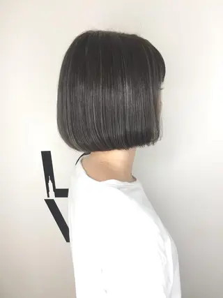 ミディアム カラー ✂️小顔カット✂️ 山本有紀のヘアスタイル