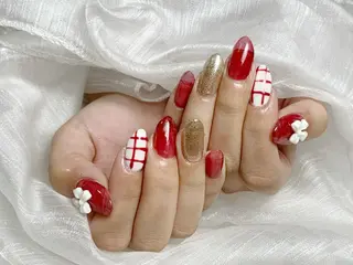 ネイル U·Mi nail salon所属・U·Mi 上野御徒町容のネイルデザイン