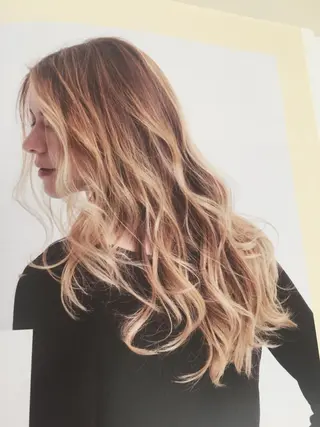 ミディアム 髪質改善・修復 成瀬由賀里のヘアスタイル