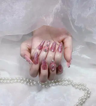 ネイル VIVIAN エイのネイルデザイン