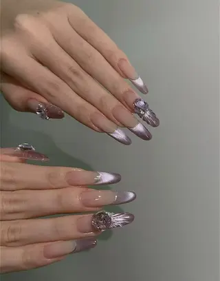 ネイル 相沢 さやかのネイルデザイン