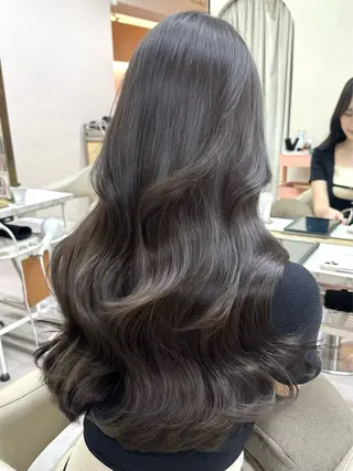 ロング カラー 韓国ヘア🦢🖤 Sayumiのヘアスタイル