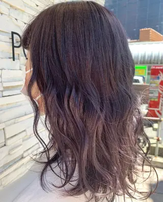 セミロング ゆうき あすかのヘアスタイル