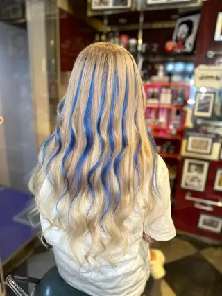 レイヤーカット/ カラー/長谷恵花のヘアスタイル