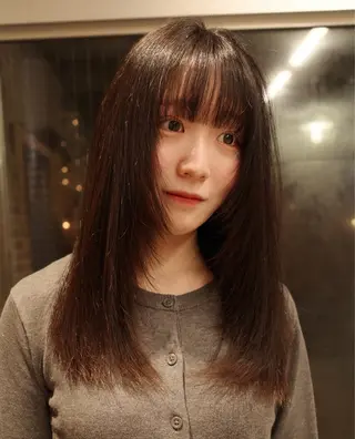 ロング 柔らかいオリーブ🍃 カラーNatsumiのヘアスタイル