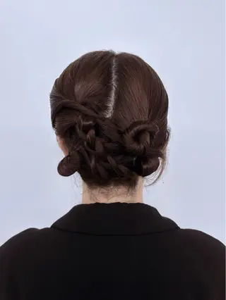 ヘアアレンジ Ameri所属・suzuha ⚜️🖤のヘアスタイル