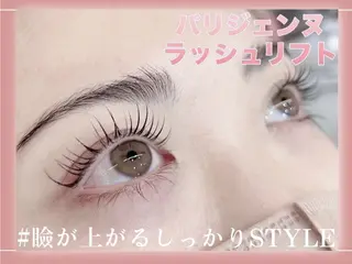 マツエク・マツパ threeLion　ネイル&アイラッシュサロン所属・threeLion ネイル&アイラッシュのネイルデザイン