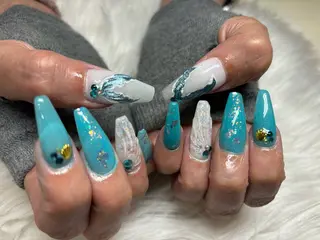 ネイル SOARE🤍 🤍のネイルデザイン