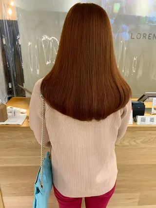 ロング LOREN＋透明感 オリーブhirokoのヘアスタイル