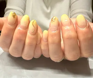 ネイル Tanemoto所属・Ueda Rieのネイルデザイン