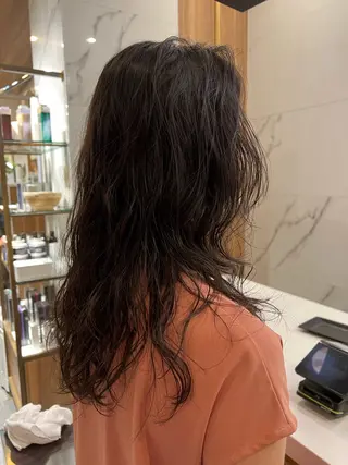 セミロング 村中 逸紀のヘアスタイル