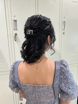 セミロング ヘアアレンジ 横浜カラー/パーマ/ SAKI💫のヘアスタイル