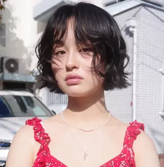 ショート 田中 里奈のヘアスタイル