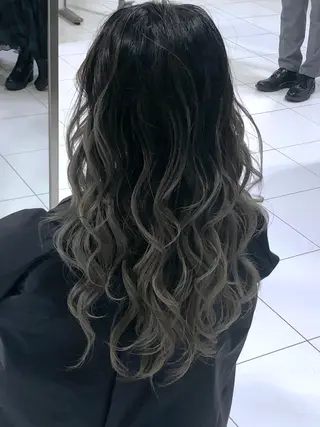 ロング カラー SALOWIN三軒茶屋店所属・髪質改善/艶髪 やまなかのヘアスタイル