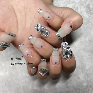 ネイル 菅 恵奈のネイルデザイン