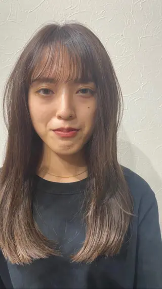 セミロング les baladins du miroir所属・🍃YURI 🍃のヘアスタイル